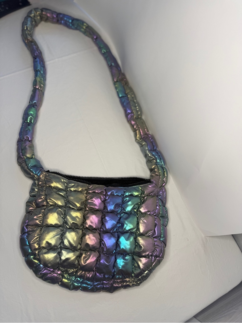 EARTHBOUND Iridescent Quilted Crossbody Bag - Rainbow Metallic - Picture 3 of 3